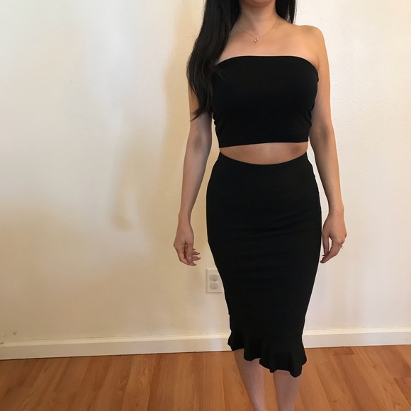 🆕 Penelope Black Ruffle Midi Skirt - Picture 4 of 8